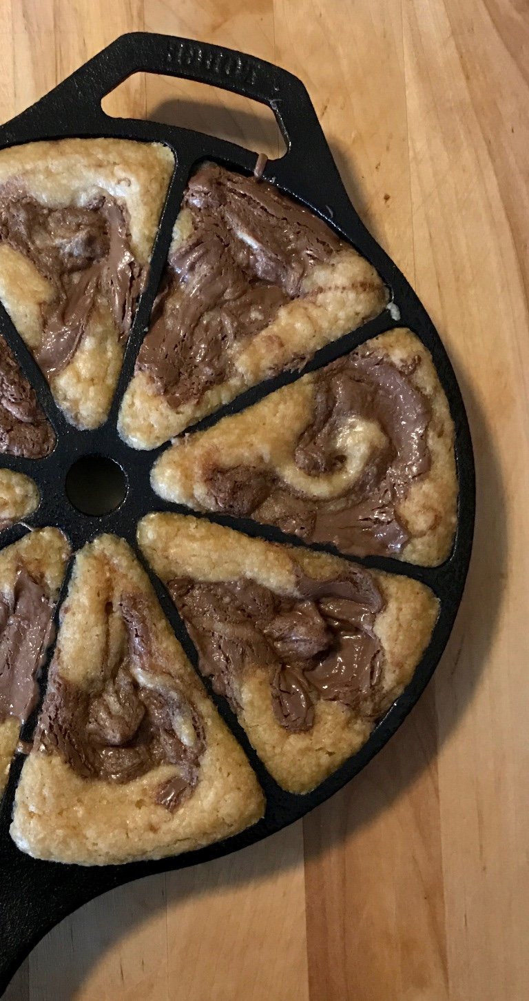 Nutella-Swirled Blondies