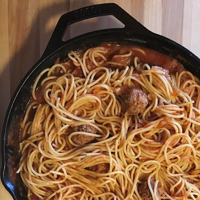 Dutch oven deals spaghetti