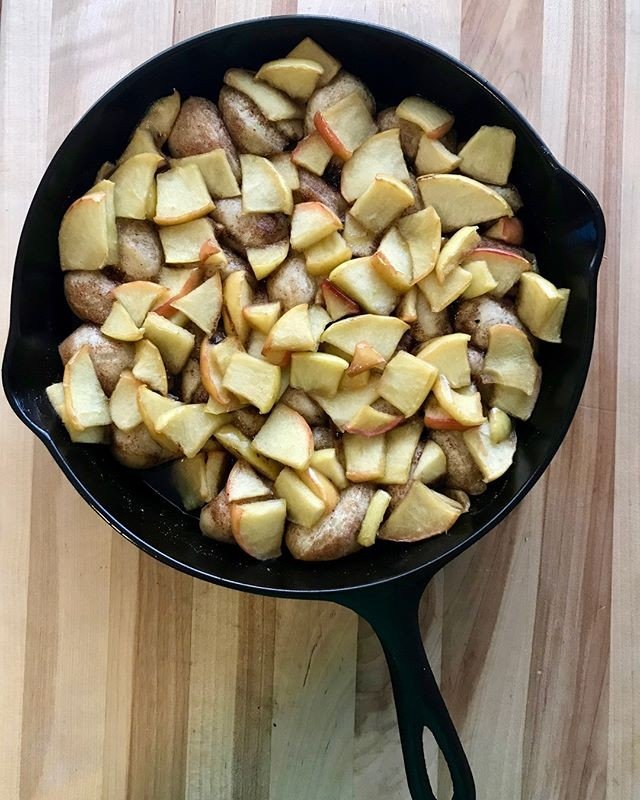 Apple Caramel Skillet Bake