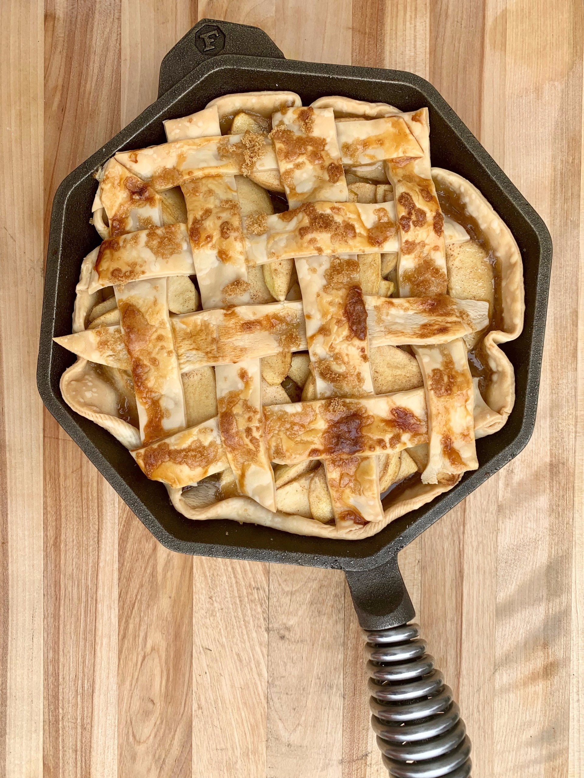 Skillet Apple Pie - Dutch Oven Daddy - Cast Iron Living