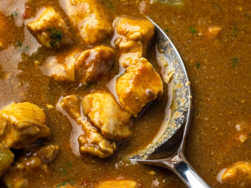 Homestyle Easy Chicken Curry - Dutch Oven Daddy