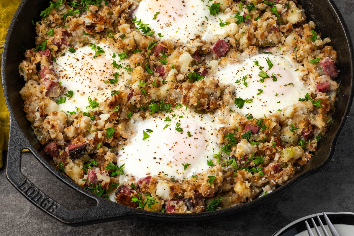 Hash covered and completed to cook.