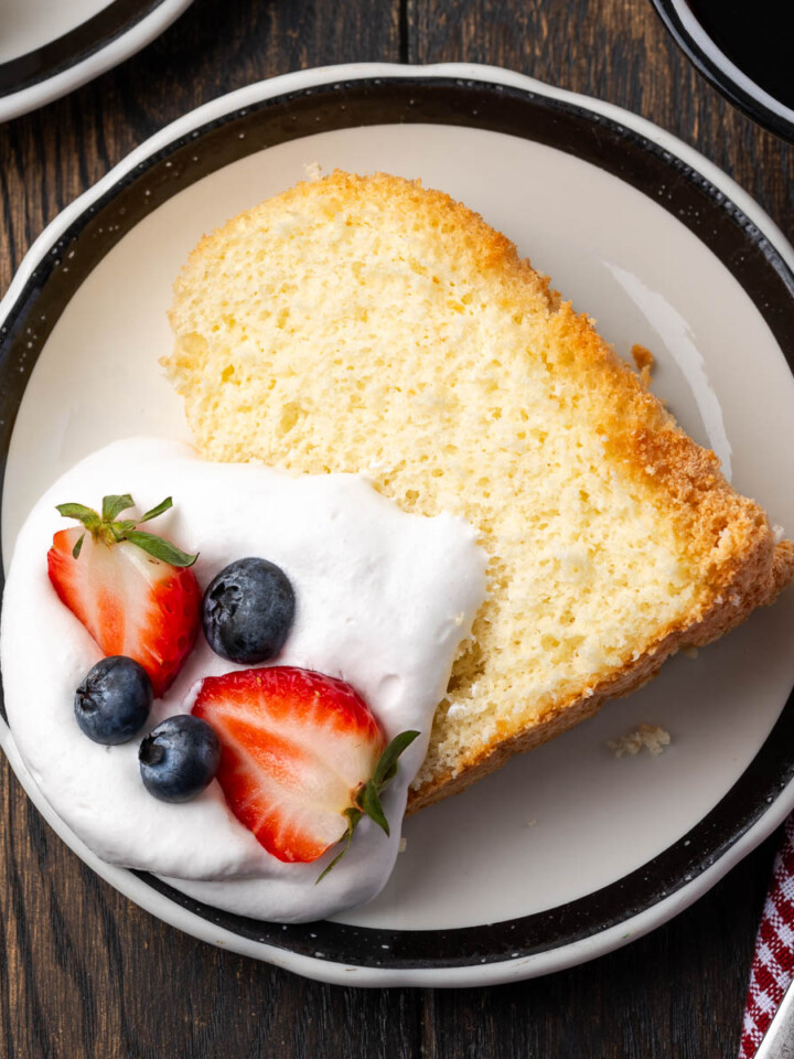 A slice of angel food cake on a plate.